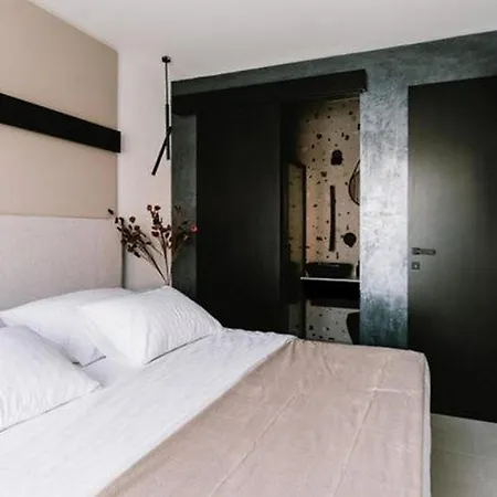 Villa Luxury Contemporary In With Pool, Sauna And Hot Tub Vodice