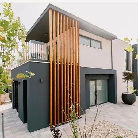 Villa Luxury Contemporary In With Pool, Sauna And Hot Tub Vodice