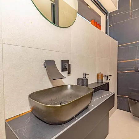 Luxury Contemporary In With Pool, Sauna And Hot Tub * Vodice